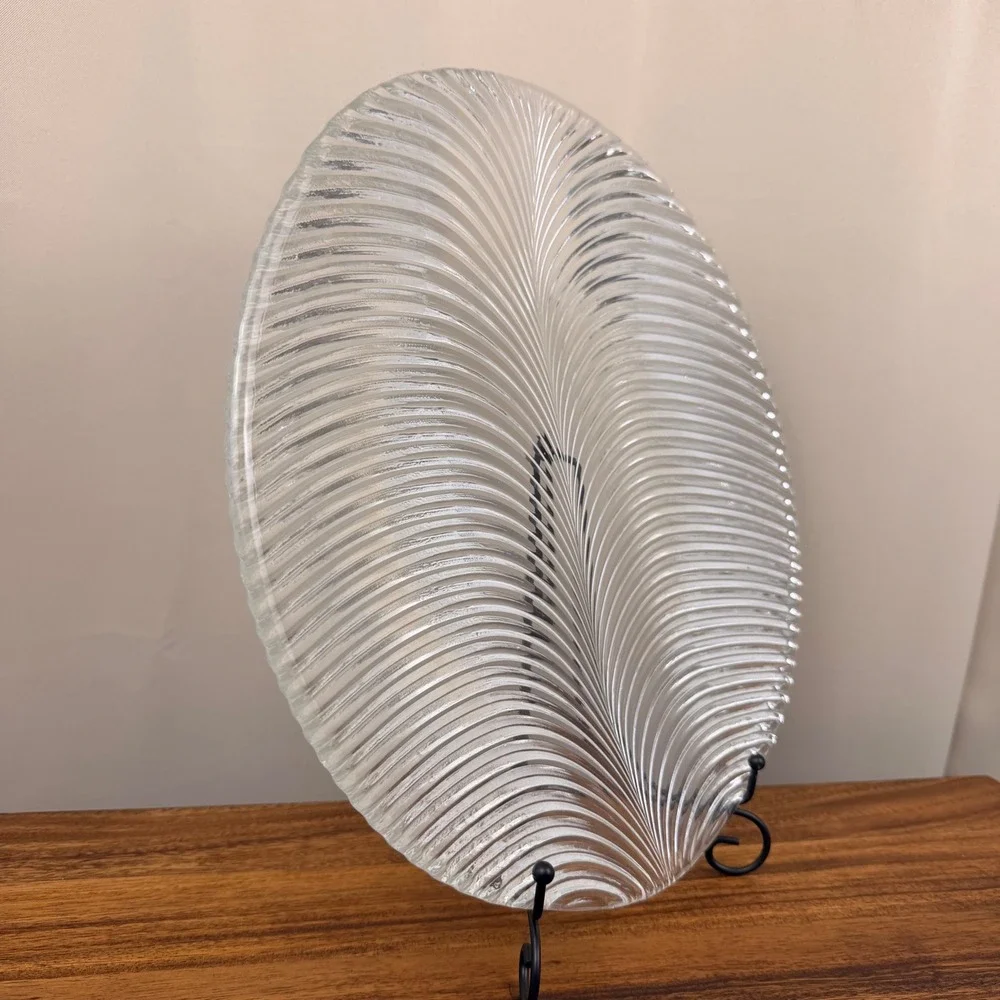Crystal Palm Leaf Platter Clear Textured Glass Serving Tray 13.75